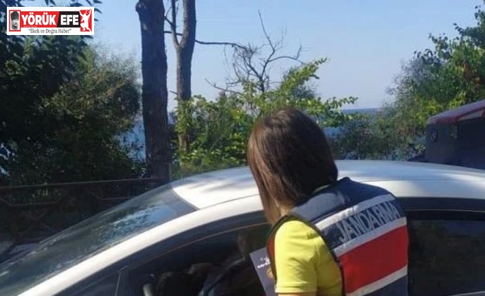 Jandarma Kuşadası’nda vatandaşları bilgilendiriyor