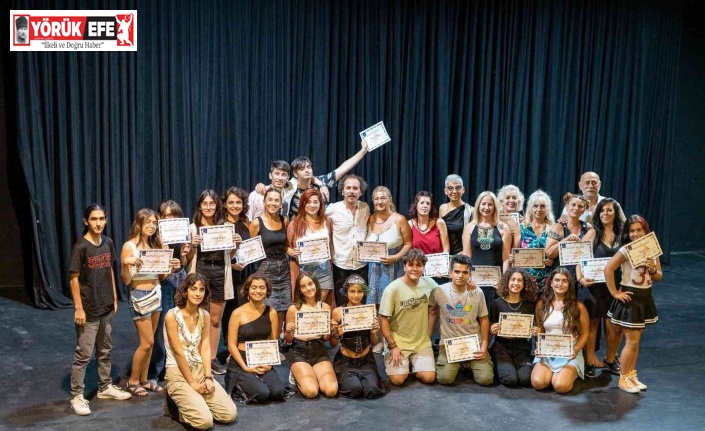 Kuşadası Belediye Tiyatrosu’nun yeni dönem kursiyer kayıtları sürüyor