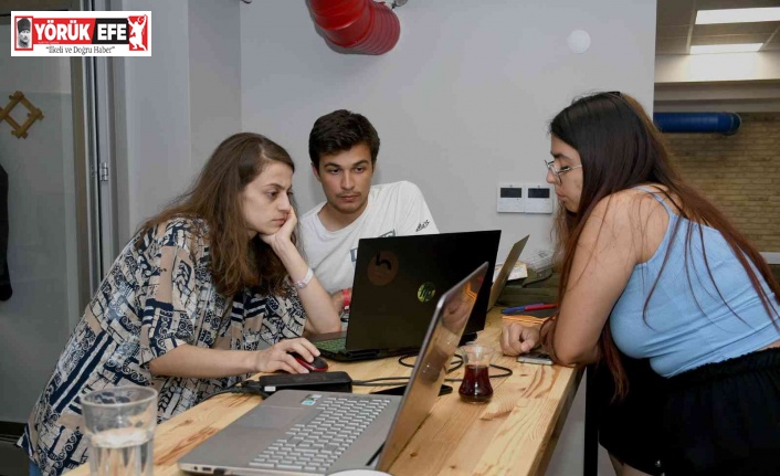 Seyakmer ve Kuşadası İstasyon öğrencilerin vazgeçilmez adresi haline geldi