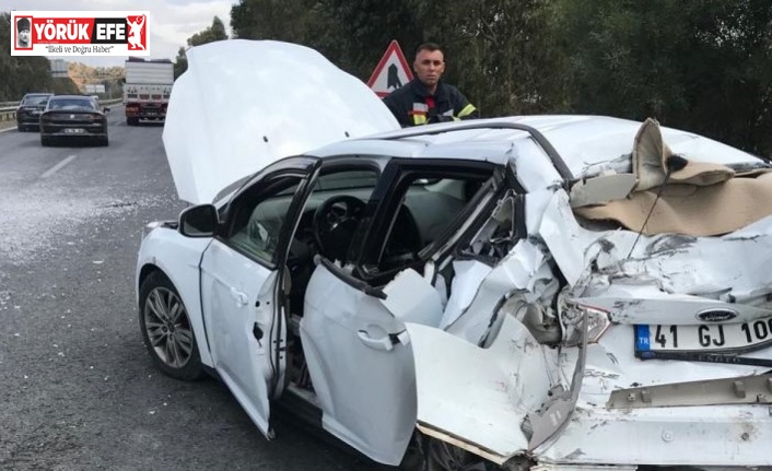 Tırla otomobil çarpıştı: 2 yaralı
