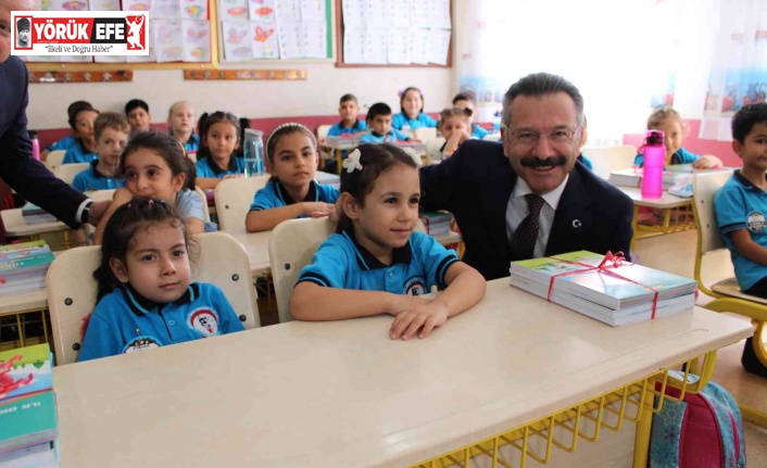 Vali Aksoy ilk ders zilini çaldı