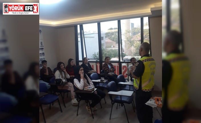 Aydın’da sürücü adaylarına son dersi jandarma veriyor