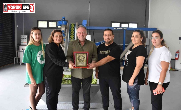 Başkan Öndeş üreticileri onurlandırdı