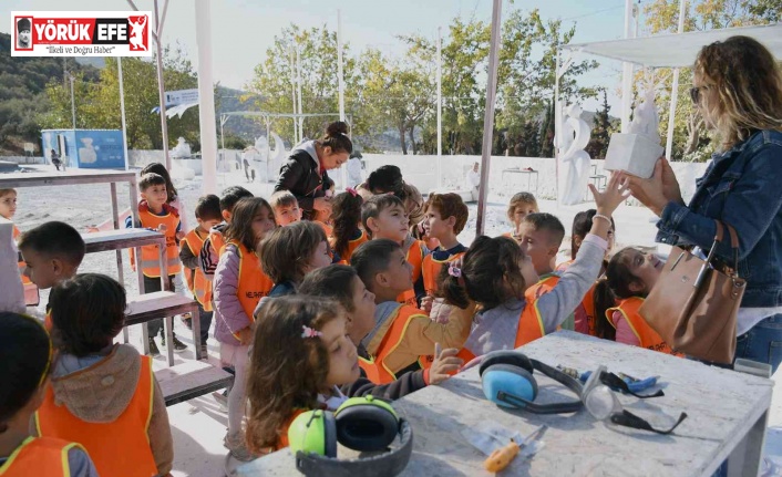 Neopolis, küçük heykeltıraşları ağırladı