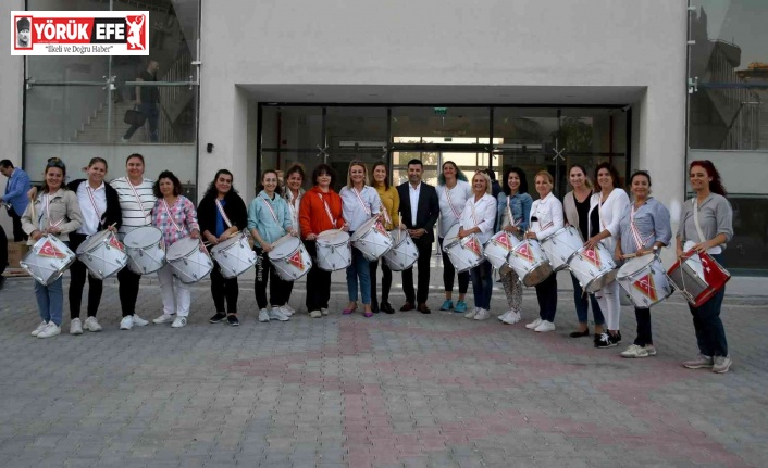 Yarım asırlık efsane bando geri döndü