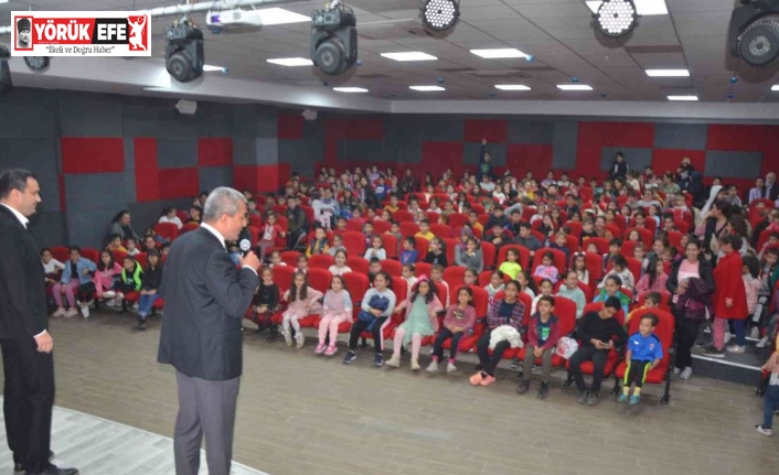 Koçarlı’lı çocuklar sinema gününde buluştu