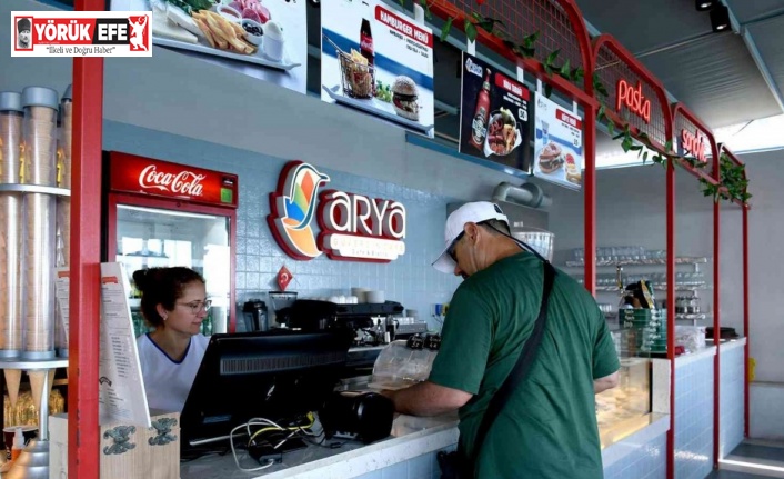 Kuşadası Belediyesi’nden Öğretmenlere “24 Kasım Jesti”