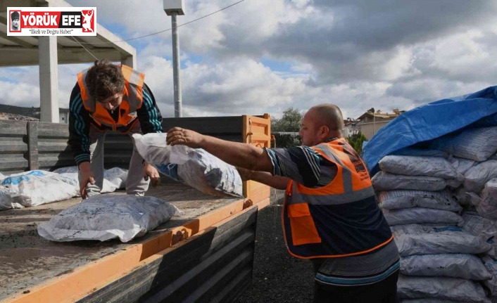 Kuşadası’nda 2 bin aileye 400 ton kömür yardımı yapılacak