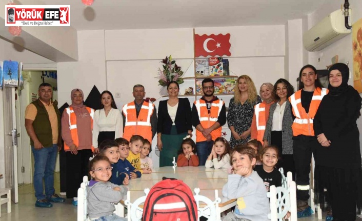 Minik öğrenciler AFAD gönüllüleri ile tatbikat yaptı