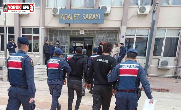 Akü hırsızlarını Jandarma yakaladı