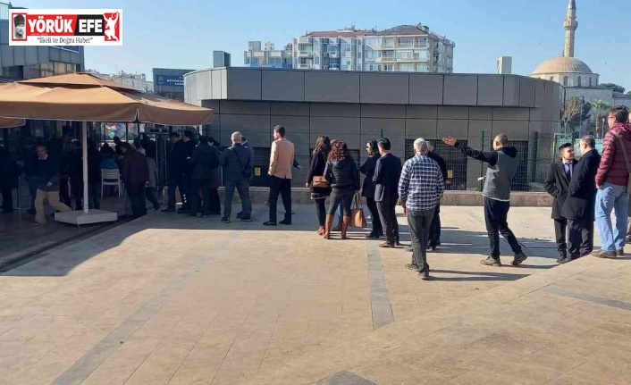 Aydın’da acıkan bu kuyruğa giriyor