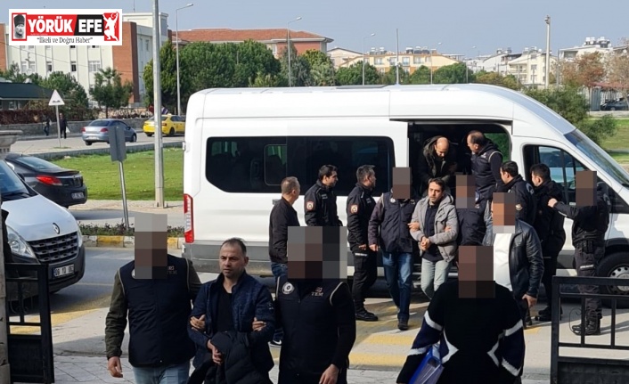 Didim’deki operasyonda yakalanan FETÖ üyeleri adliyeye sevk edildi