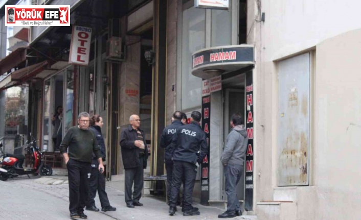 Hamamda fenalaşan yaşlı adam hayatını kaybetti