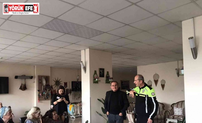 Huzurevi sakinlerine trafik eğitimi verildi