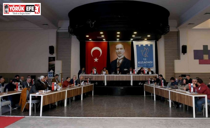 Kuşadası Belediyesi’nden yılın son meclisinde öğrenci ve esnafa müjde