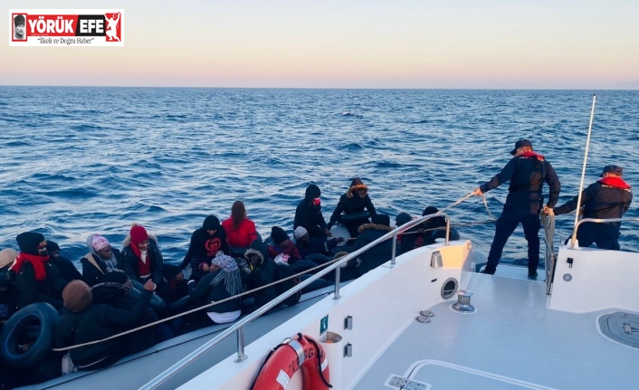 Kuşadası’nda 32 düzensiz göçmen kurtarıldı
