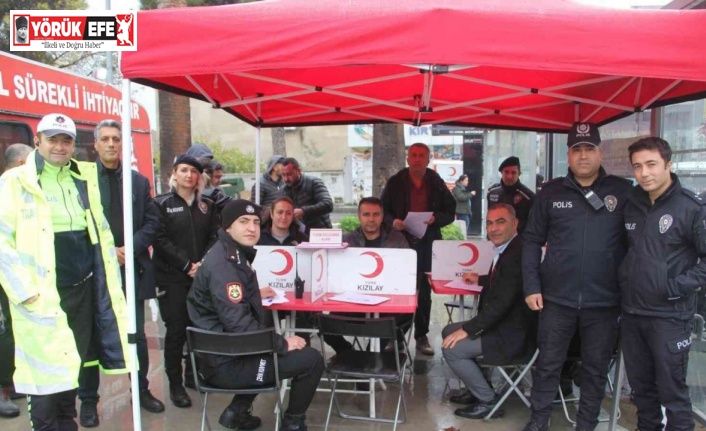 Söke Polisinden Kızılay’a kan bağışı desteği