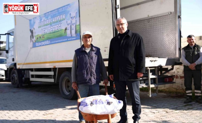 Aydın Büyükşehir Belediyesi’nden küçük aile işletmelerine yem desteği sürüyor