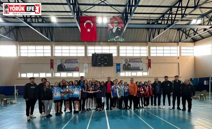 Aydın’da badminton turnuvası heyecanı son buldu