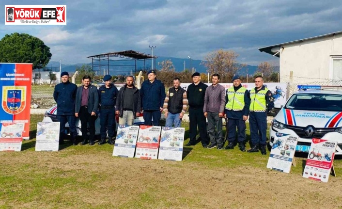 Jandarma ekipleri traktör ve motosiklet sürücülerini bilgilendirdi