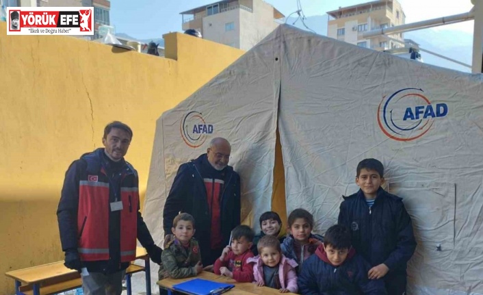 Aydın’dan giden ekipler depremzedelere psikolojik destek sağlıyor