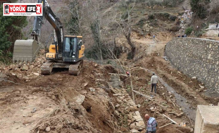 Başkan Özcan, Kahvederesi’ndeki çalışmaları inceledi