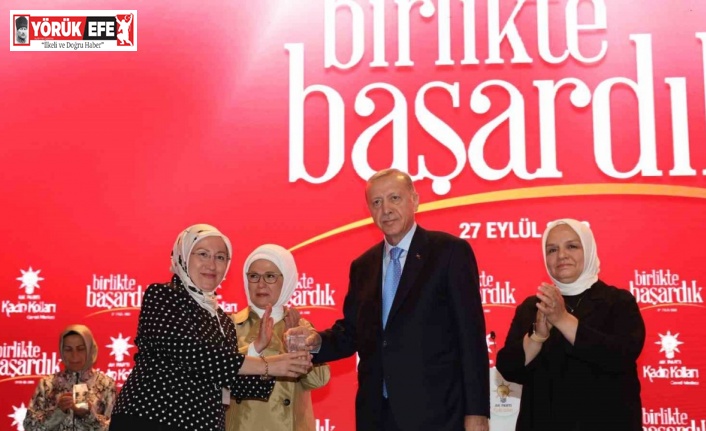 Efsane Başkan Demet Pilevneli, AK Parti’den milletvekili aday adaylığı başvurusunda bulundu