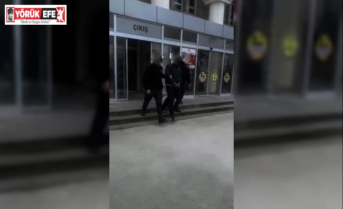 Kuşadası polisi hırsızlara suçüstü yaptı