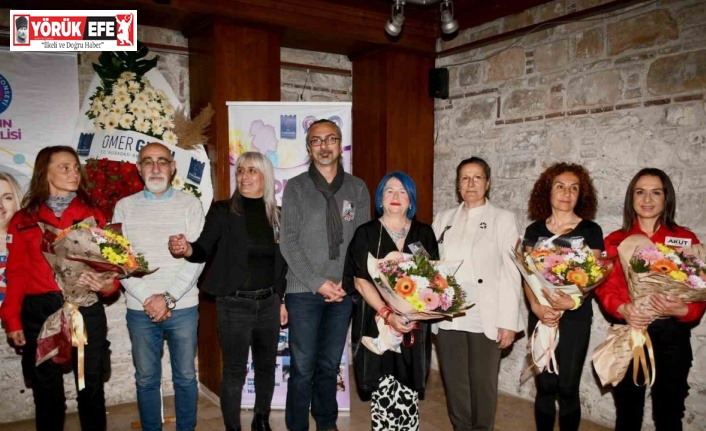 Kuşadası’nda “Kadınlar Her Yerde” isimli söyleşi gerçekleştirildi