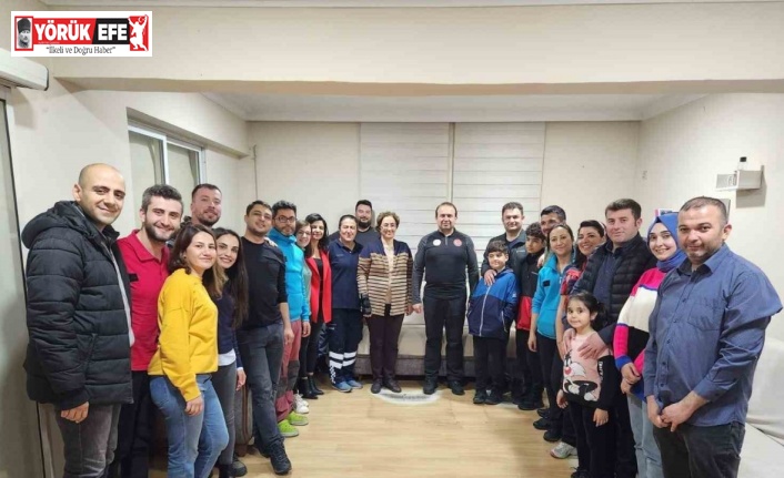 Aydın İl Sağlık Müdürü Şenkul, UMKE istasyonu görevlileri ile iftar yaptı