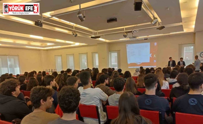 Jandarmadan öğrencilere ‘güvenli internet kullanımı’ bilgilendirmesi