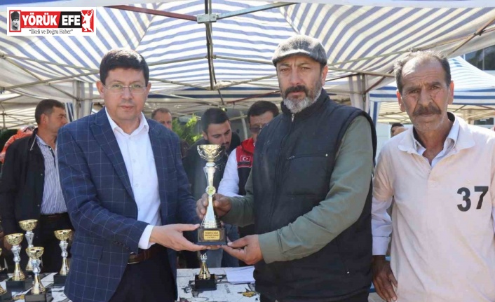 Nazilli’de rahvan at yarışı geleneği bozulmadı