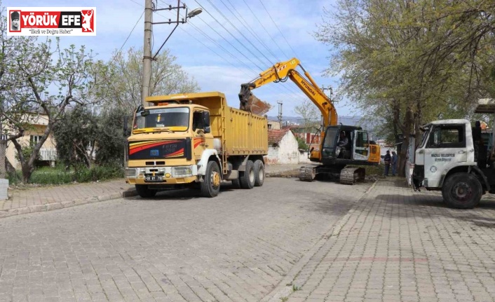 Nazilli’de yol sorununa neşteri Başkan Özcan vurdu