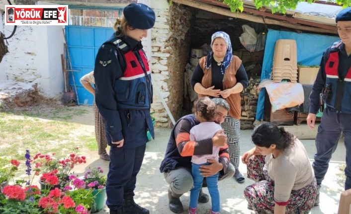 Aydın’da jandarma ekipleri şehit ailelerini yalnız bırakmıyor