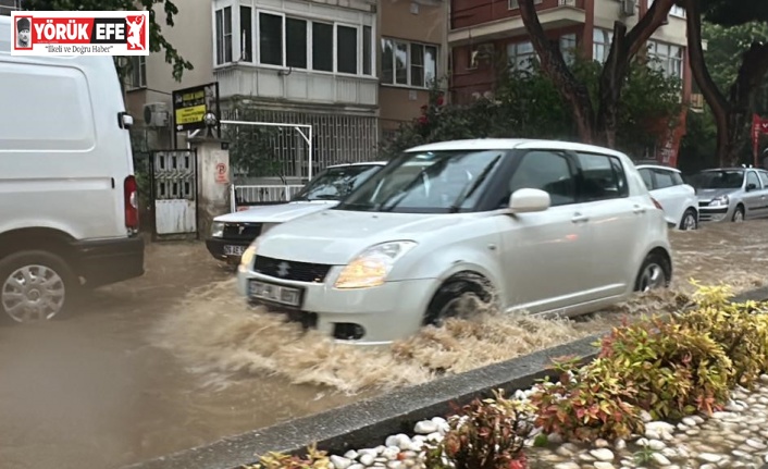 Aydın’ın iki ilçesinde sağanak yağış etkili oldu