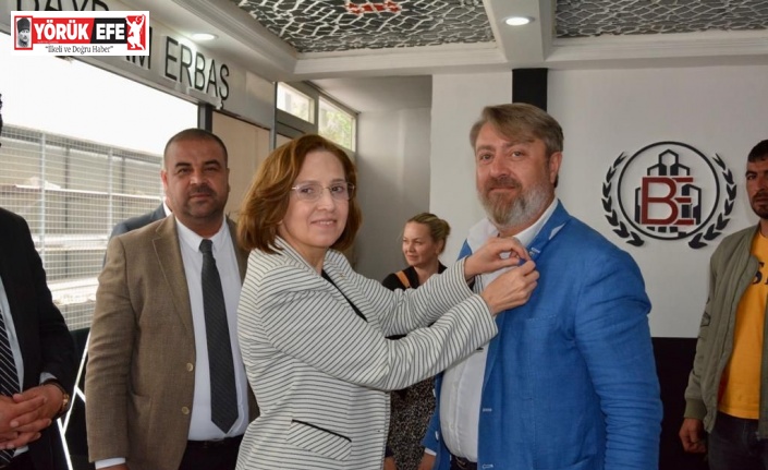 Didim’de CHP’den istifa edenler MHP’ye katıldı