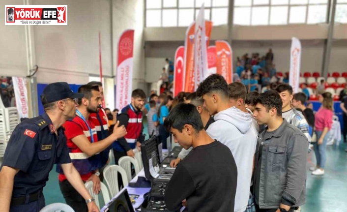 Jandarma, Robofest Kodlama Festivali’ne katıldı