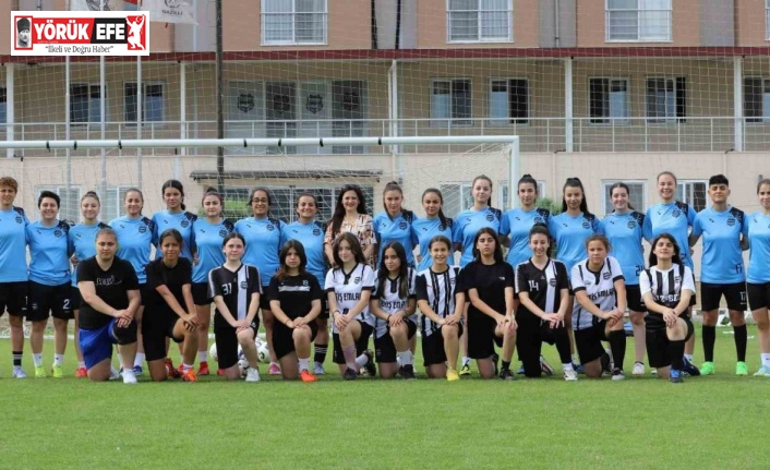 Nazilli Belediyespor Kadın Futbol Takımı, play-off’lara hazırlanıyor