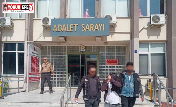 Torbacı sevgililer narkotikten kaçamadı