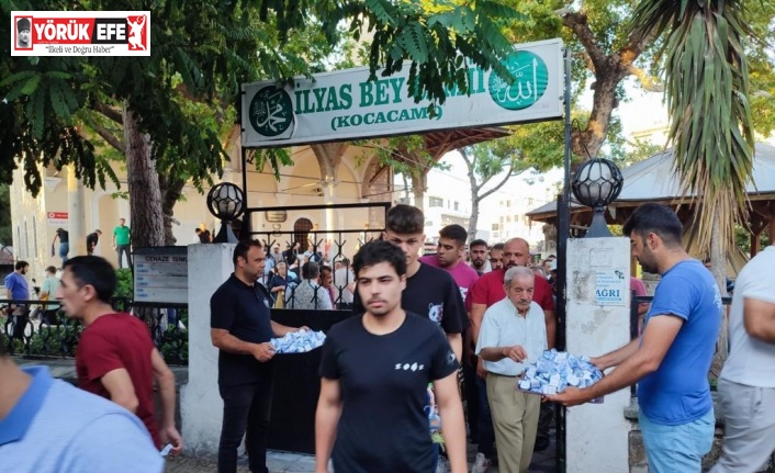 Aydın Büyükşehir Belediyesi vatandaşlarla bayramlaştı