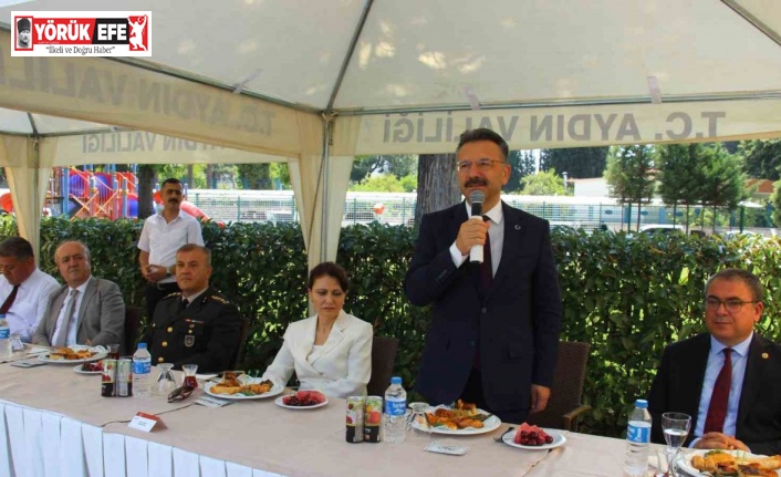 Aydın protokolü bayramlaştı