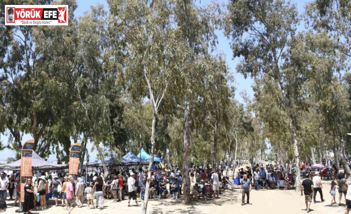 Binlerce Giritli Kuşadası’nda buluştu