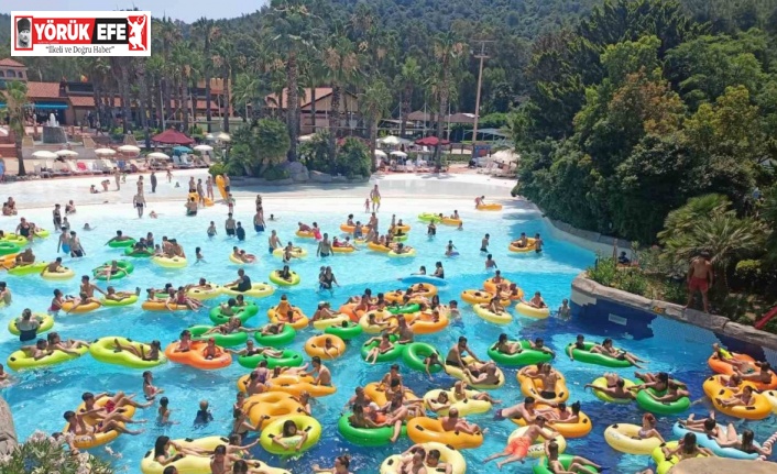 Kuşadası’nda "bayram" hareketliliği yaşandı