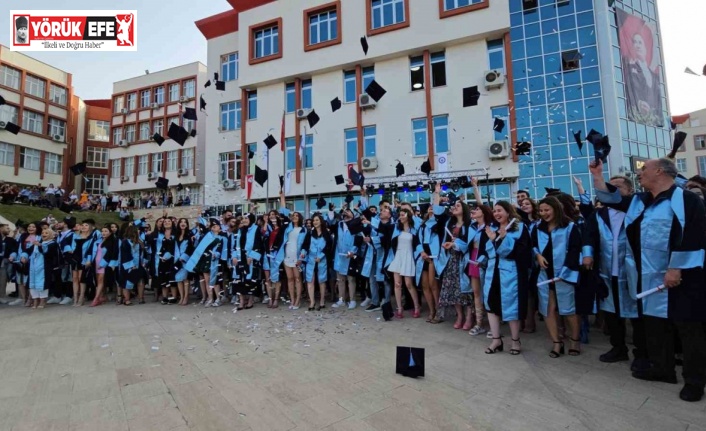 Ziraat Fakültesi’nde mezuniyet coşkusu