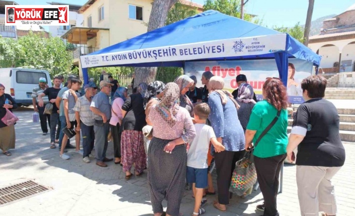 Aydın Büyükşehir Belediyesi’nden vatandaşlara aşure ikramı