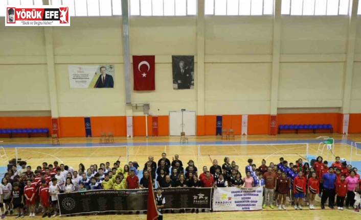 Badminton Analig Ege Grup müsabakaları Aydın’da başladı