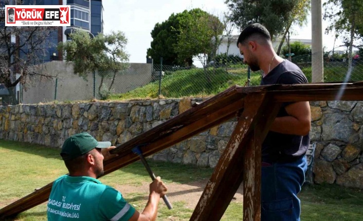Kuşadası Belediyesi’nden Can Dostların Park Alanında bakım çalışması