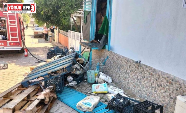 Zincir markette çıkan yangın korkuttu