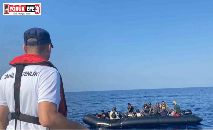 Kuşadası açıklarında 29 düzensiz göçmen kurtarıldı