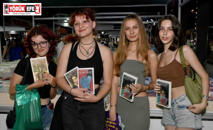 Kuşadası Kitap Fuarı’na Yoğun İlgi